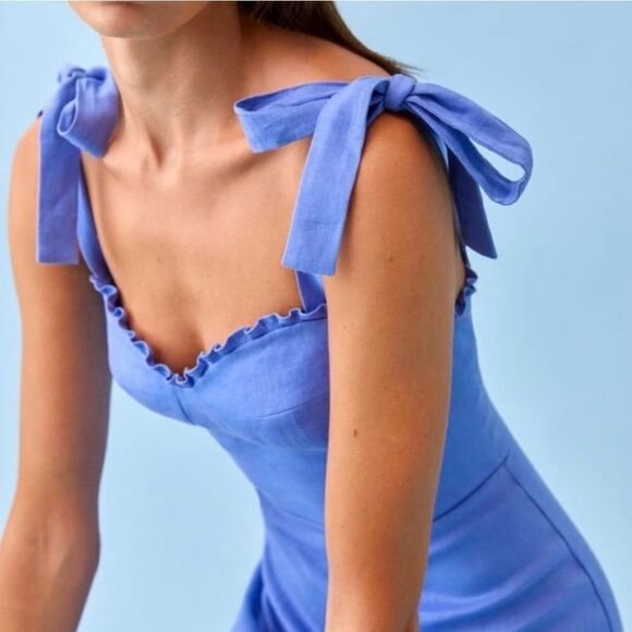 Reformation Desiree Linen Dress Blue in Size 8 - Picture 7 of 9
